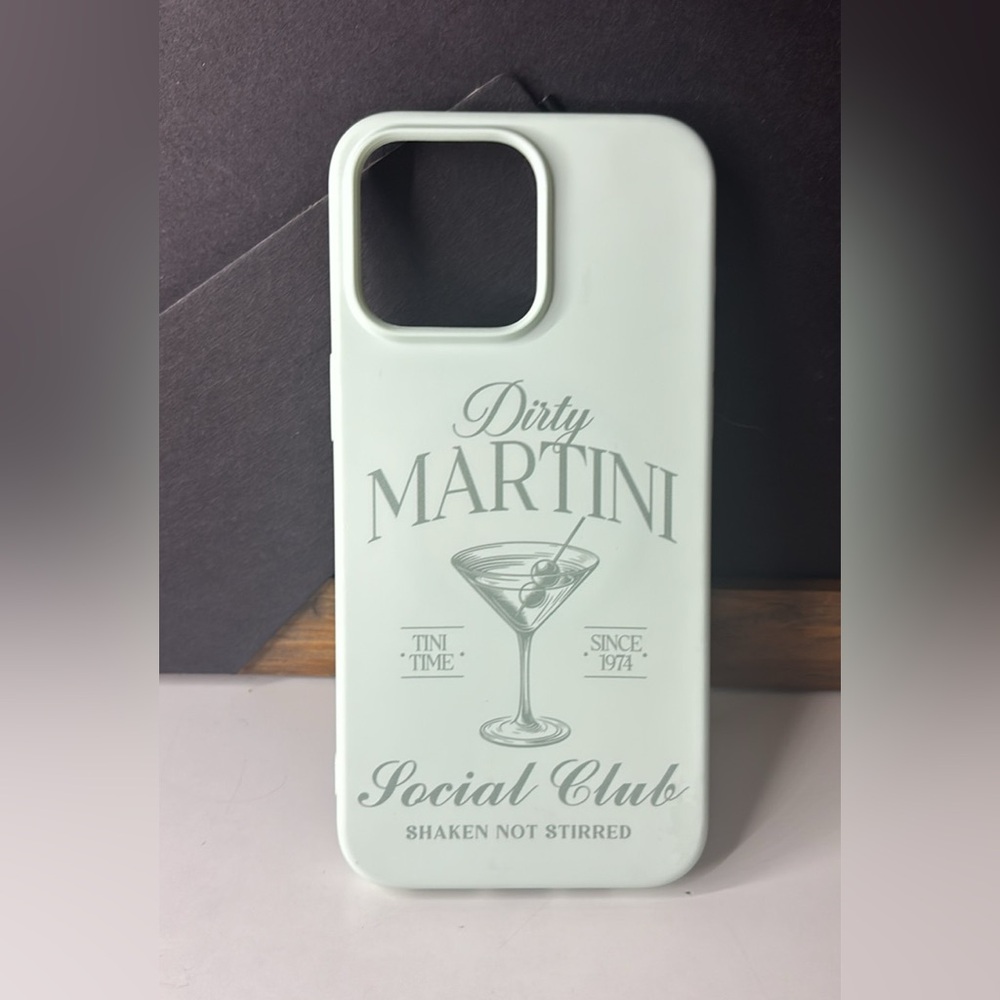 iPhone 16 plus phone case in mint green